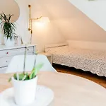 With 1 Bedroom Langballig