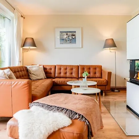 With 1 Bedroom *