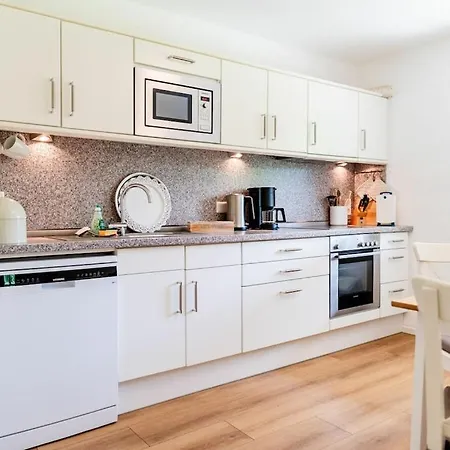 Feriehus With 1 Bedroom Langballig
